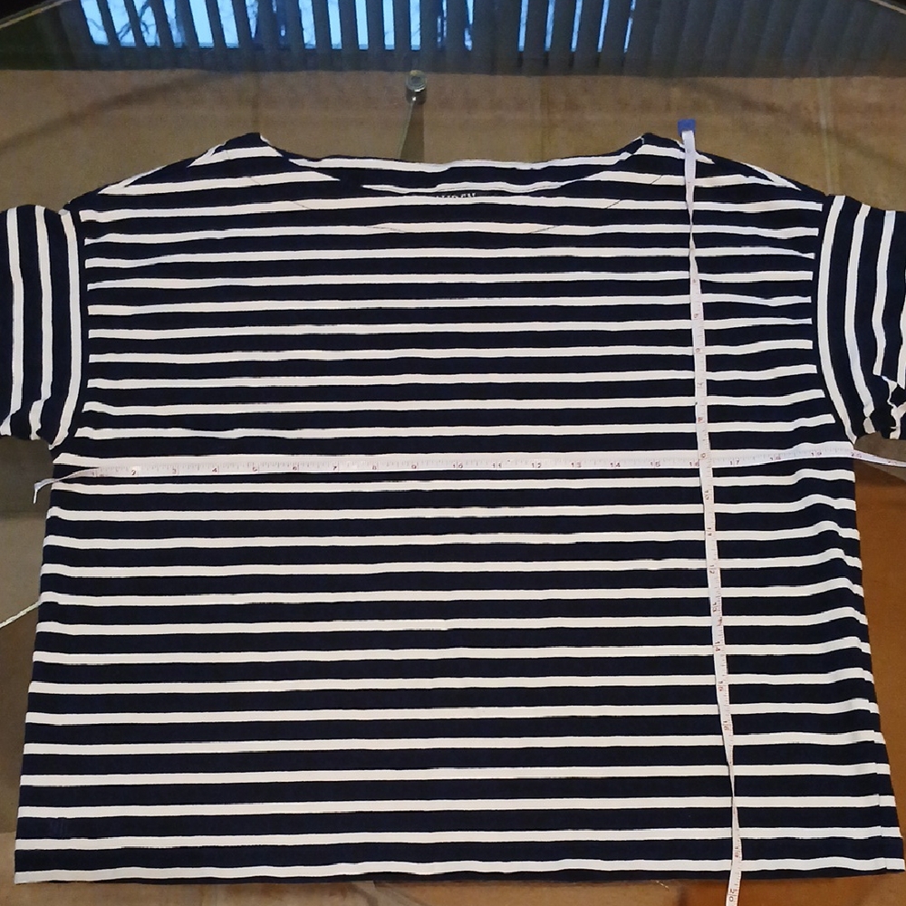 EUC Ralph LAUREN top - Picture 9 of 10